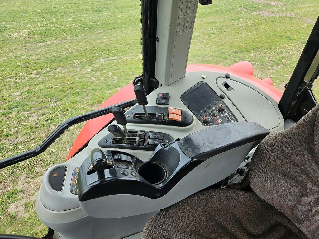 Tracteur Massey Ferguson 6480 Dyna-6
