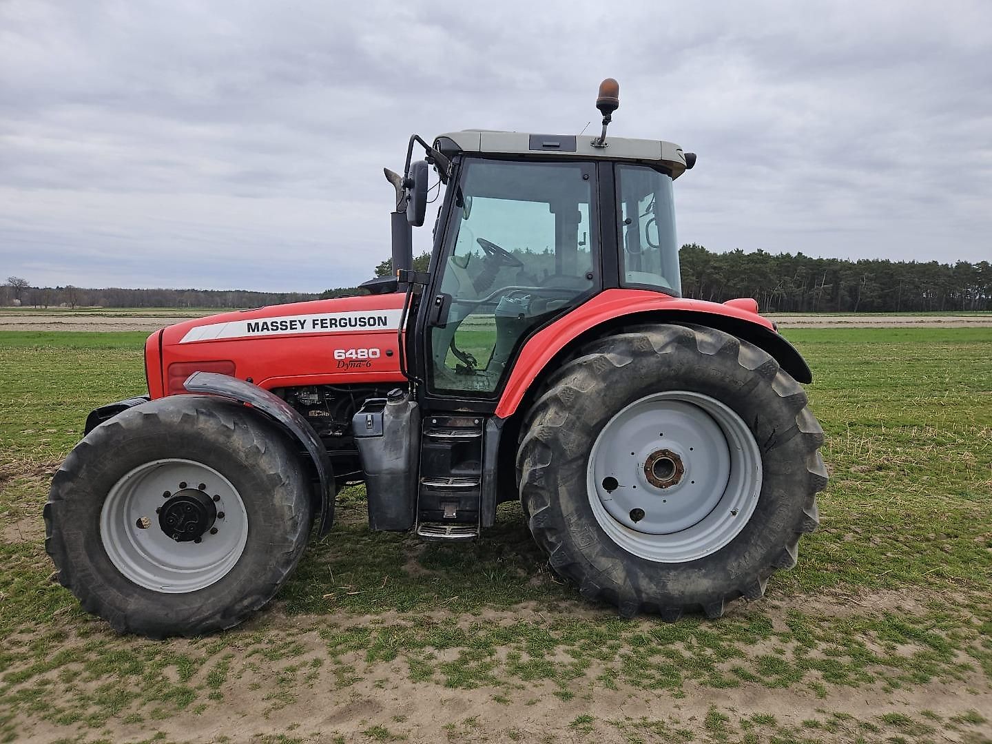 Tracteur Massey Ferguson 6480 Dyna-6