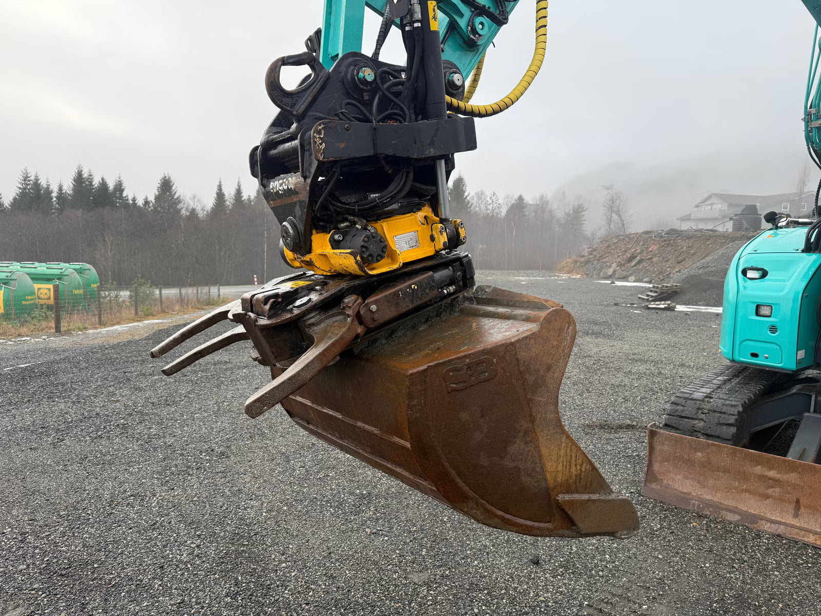 Pelle Kobelco SK75SR-7