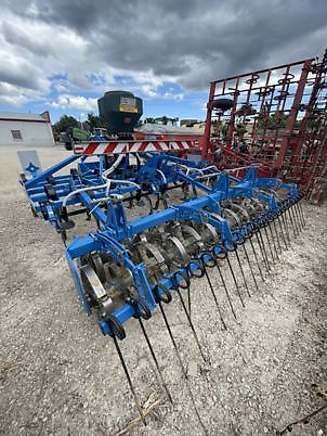 Cultivateur à dents Carré PENTERRA - 3,5 m