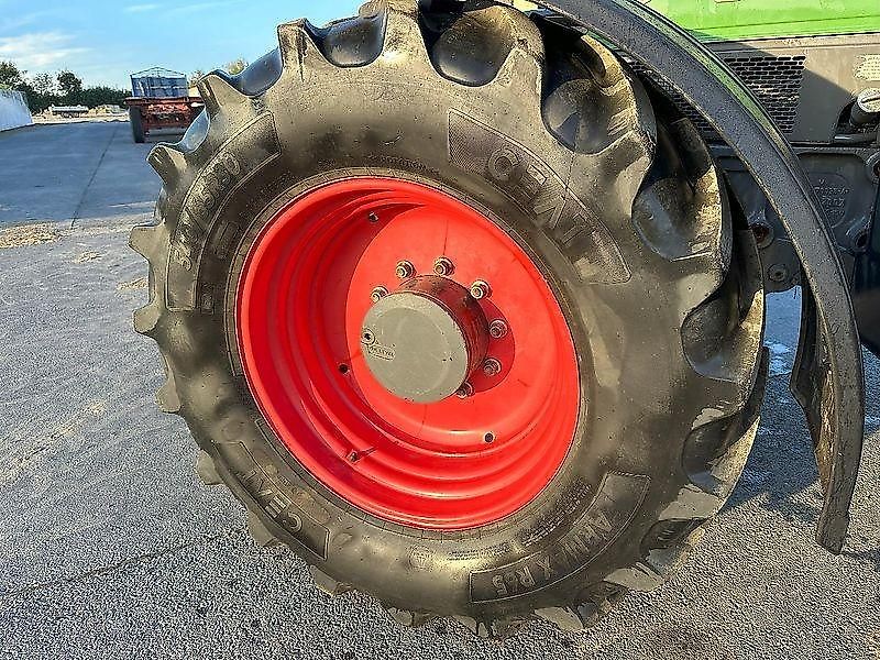 Tracteur Fendt 818 Vario
