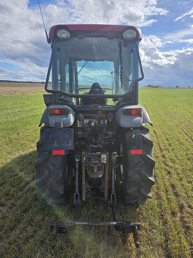 Tracteur Case IH JX 1070 V