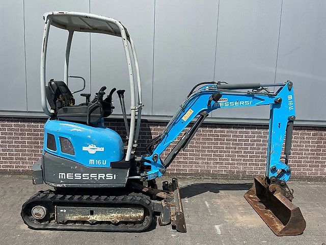 Mini Pelle Messersi M-16U 1,6T 2014
