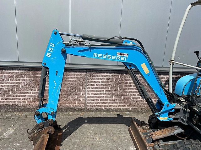 Mini Pelle Messersi M-16U 1,6T 2014
