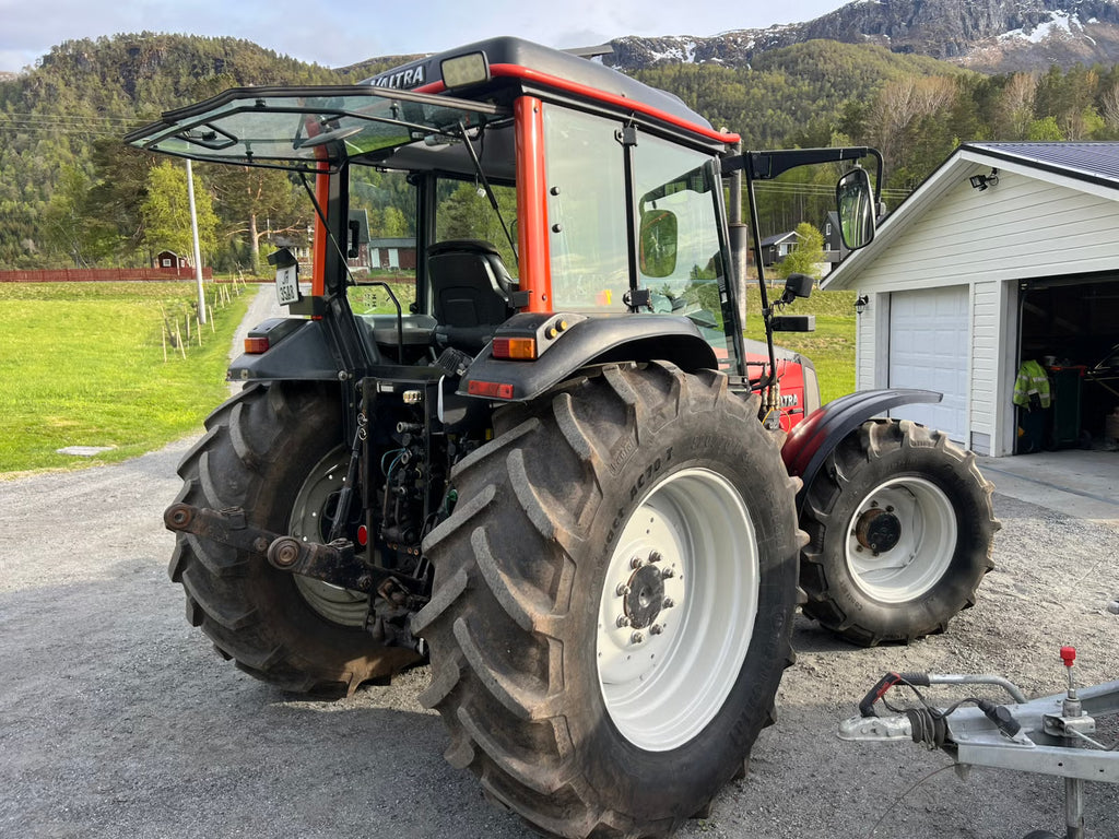Tracteur Valtra A75-4