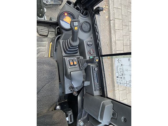Mini Pelle New Holland E19D Stage V
