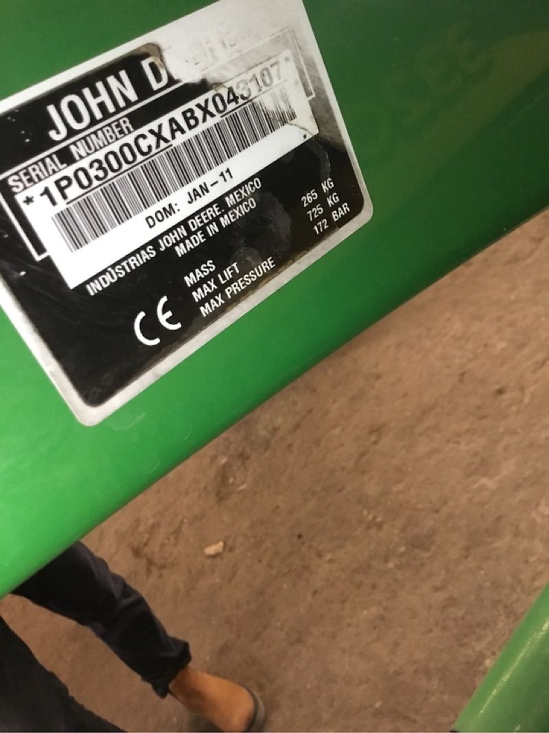 Tracteur John Deere 3320