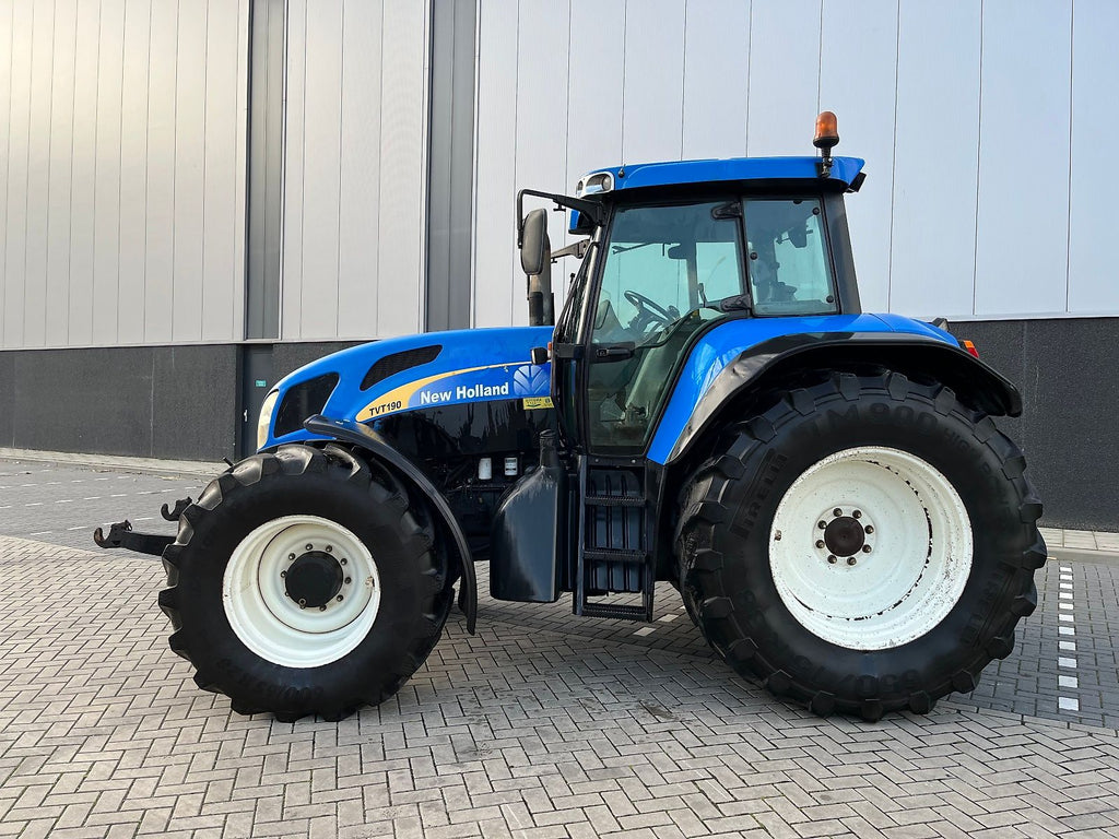 Tracteur New Holland TVT 190
