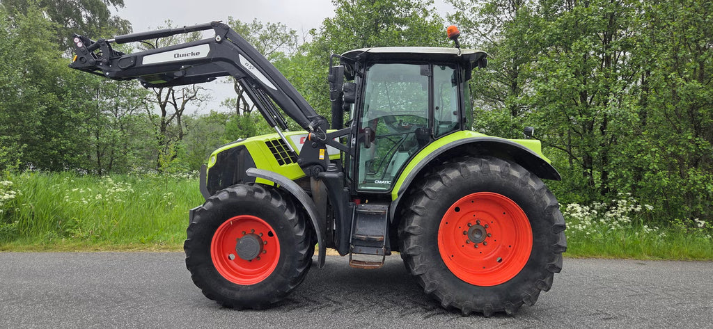 Tracteur CLAAS Arion 550