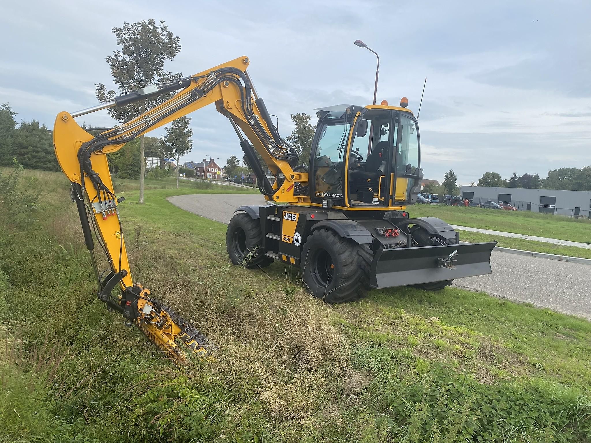 Pelle JCB Hydradig 110W
