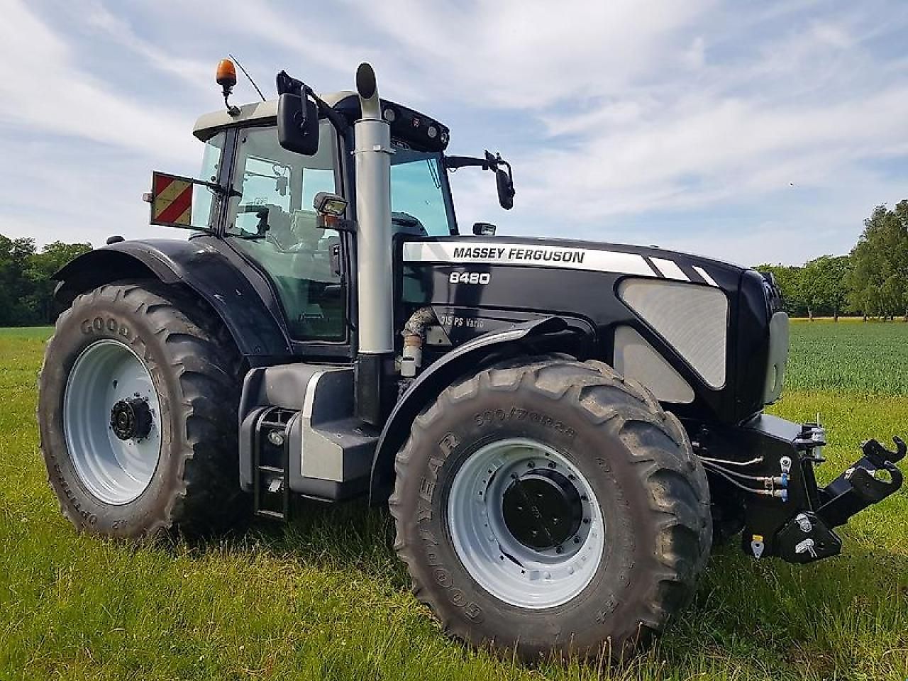 Tracteur Massey Ferguson 8480 - Nouveau groupe motopropulseur
