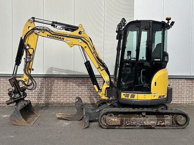 Mini Pelle Yanmar VIO33 + Steelwrist X04 3,5T 2014