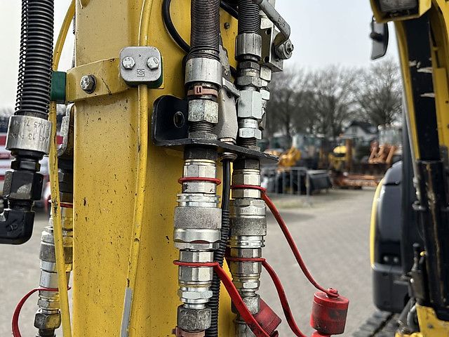 Mini Pelle Yanmar VIO33 + Steelwrist X04 3,5T 2014