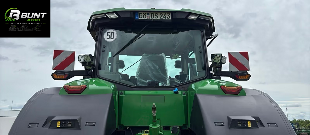 Trattore John Deere 7R 330 2023