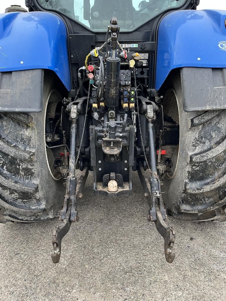 Tracteur New Holland T7040