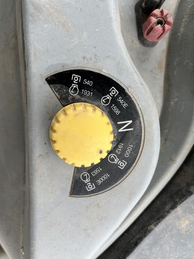 Tracteur New Holland T7040
