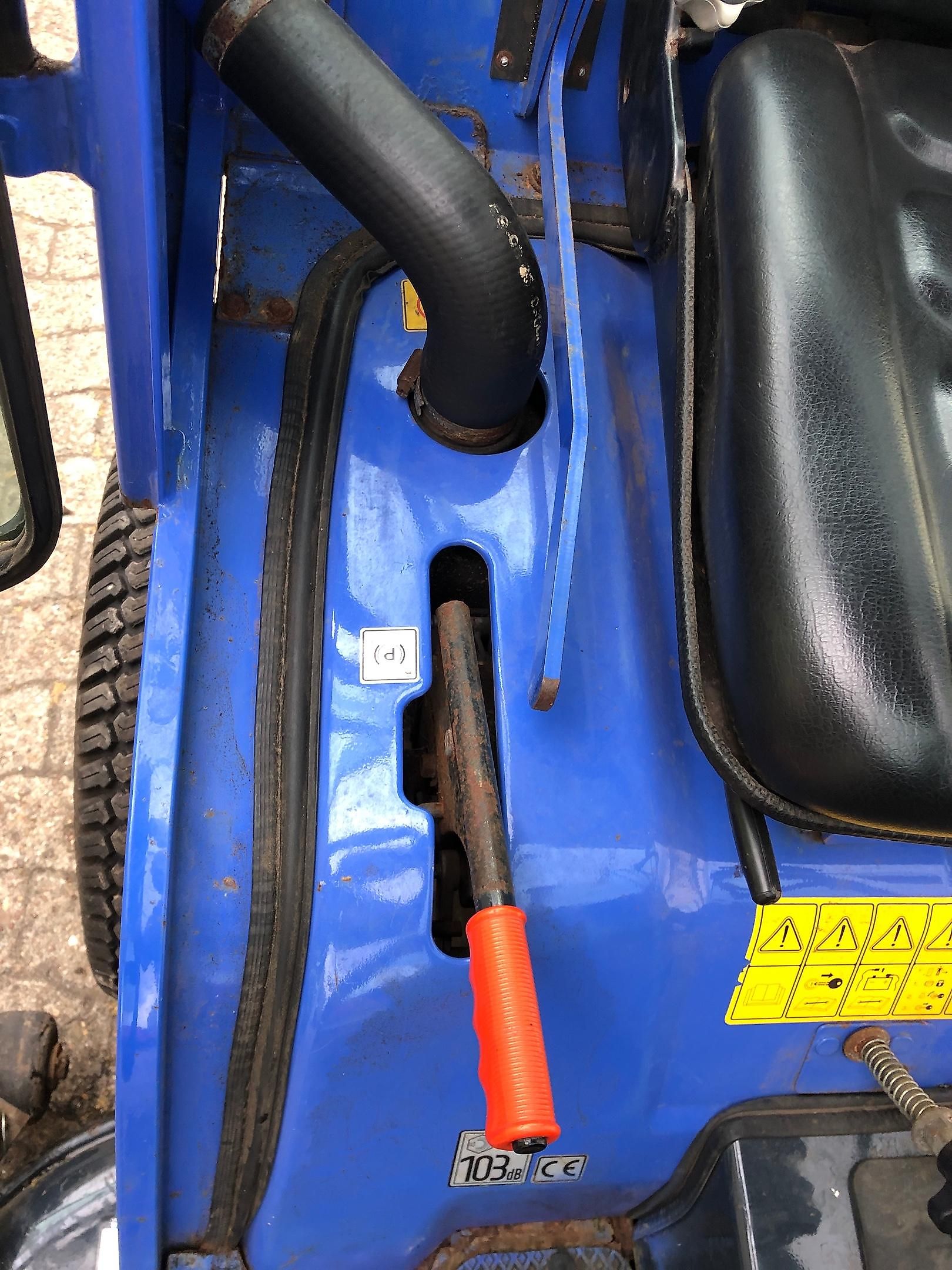 Tracteur Iseki SXG 19 + Tondeuse/Broyeur ventral