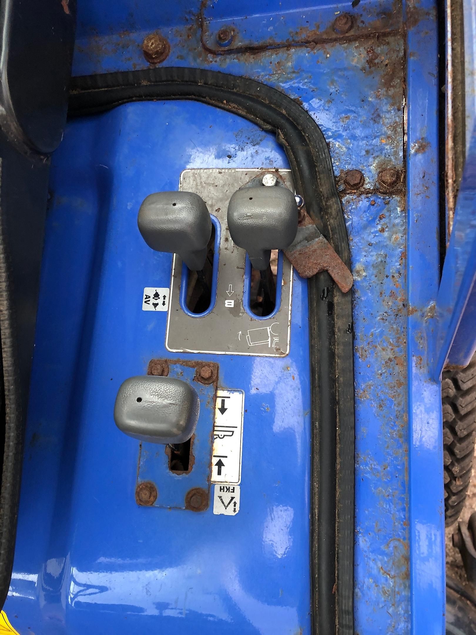 Tracteur Iseki SXG 19 + Tondeuse/Broyeur ventral
