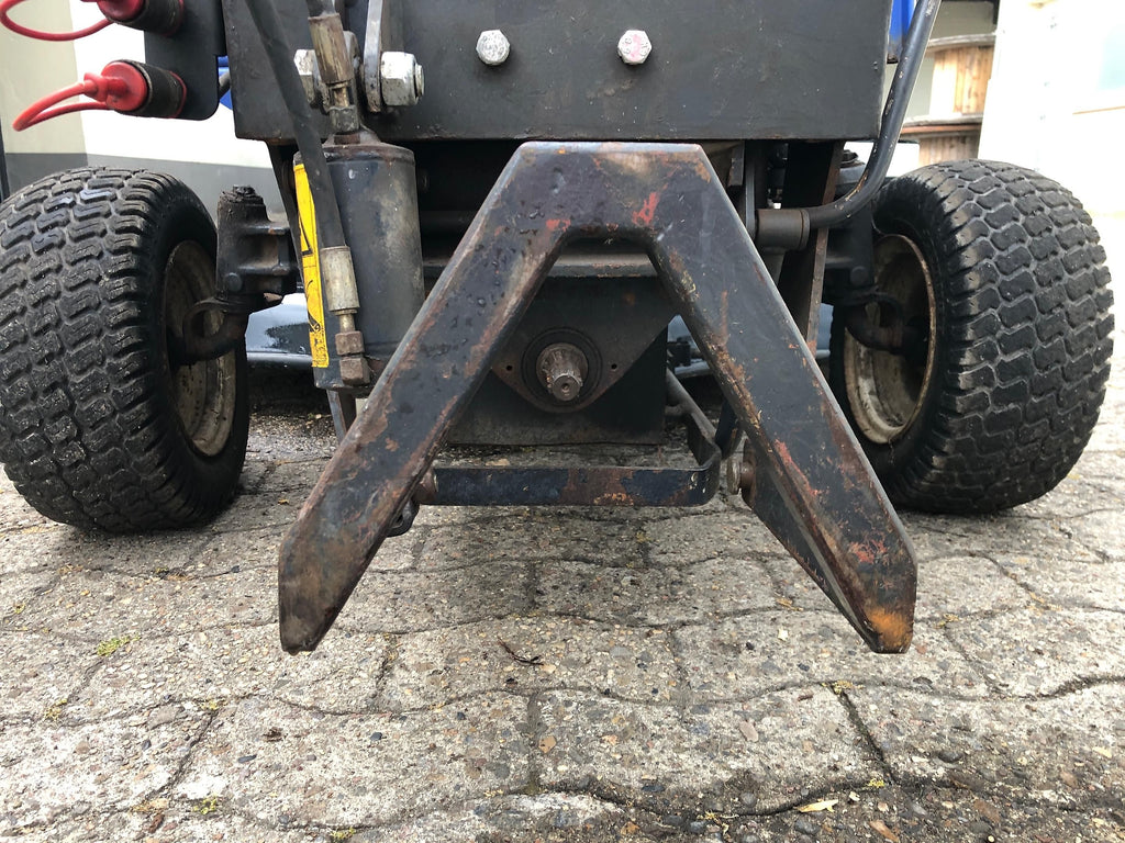 Tracteur Iseki SXG 19 + Tondeuse/Broyeur ventral