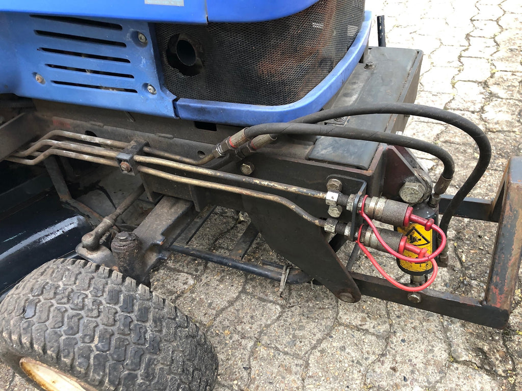 Tracteur Iseki SXG 19 + Tondeuse/Broyeur ventral