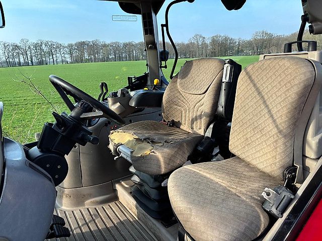 Tracteur Case IH MXU100