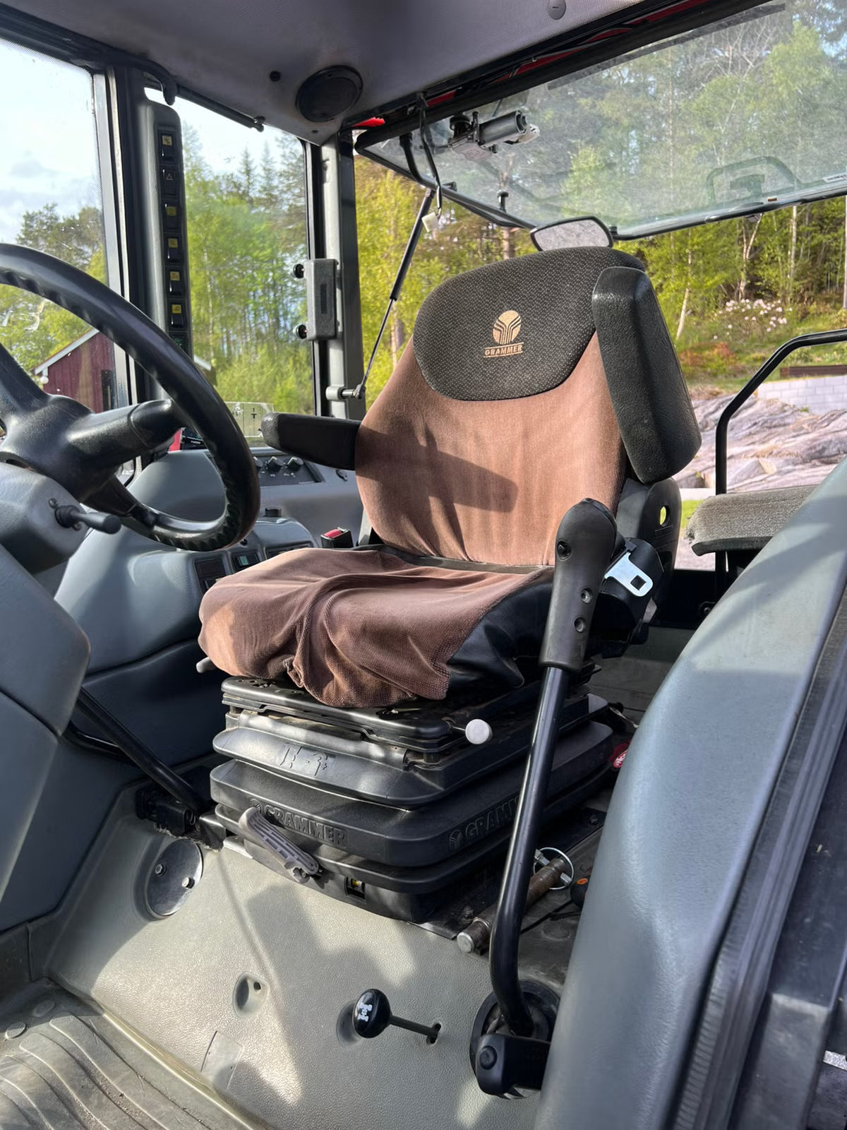 Tracteur Valtra A75-4