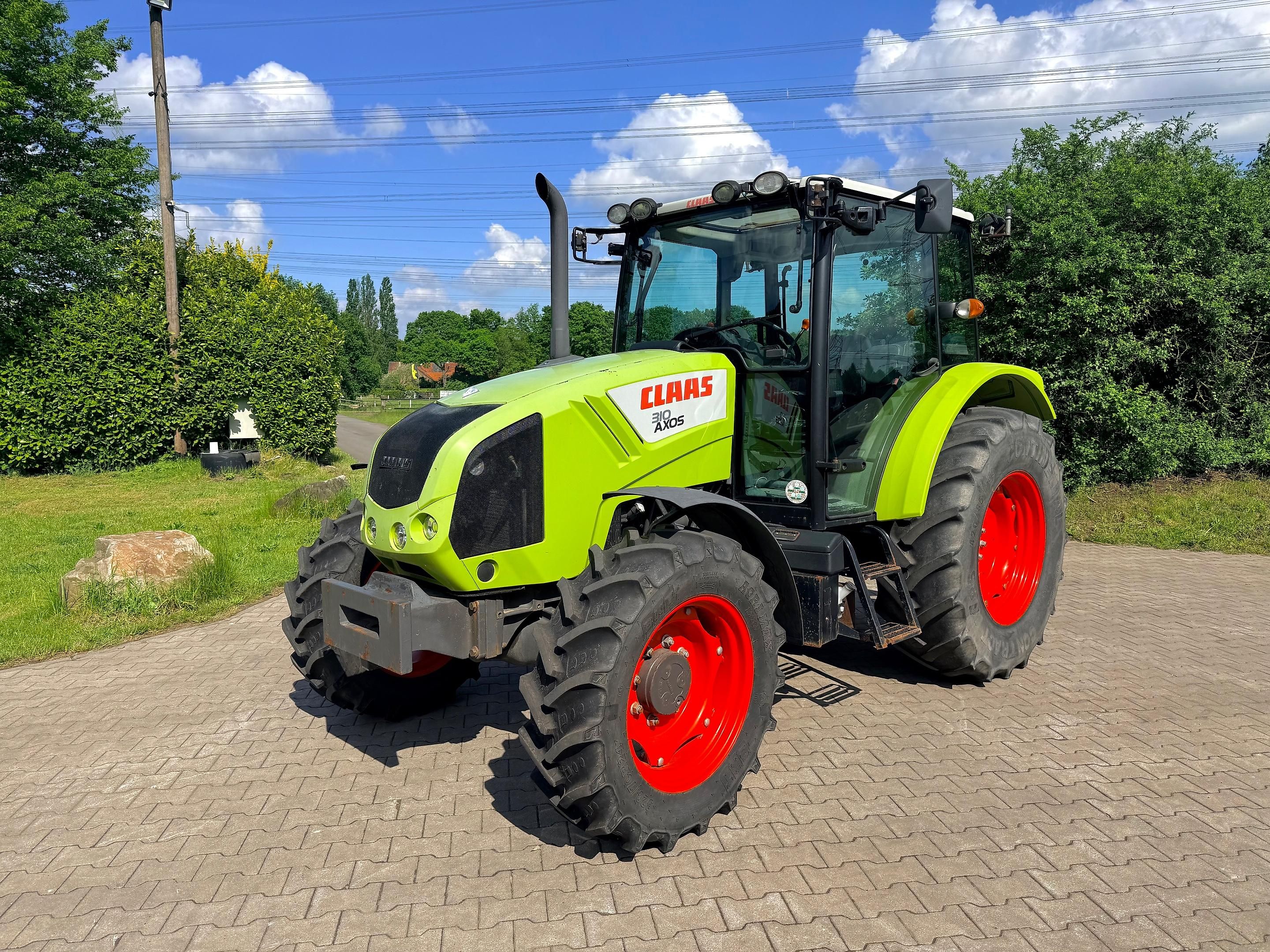 Tracteur Claas Axos 310