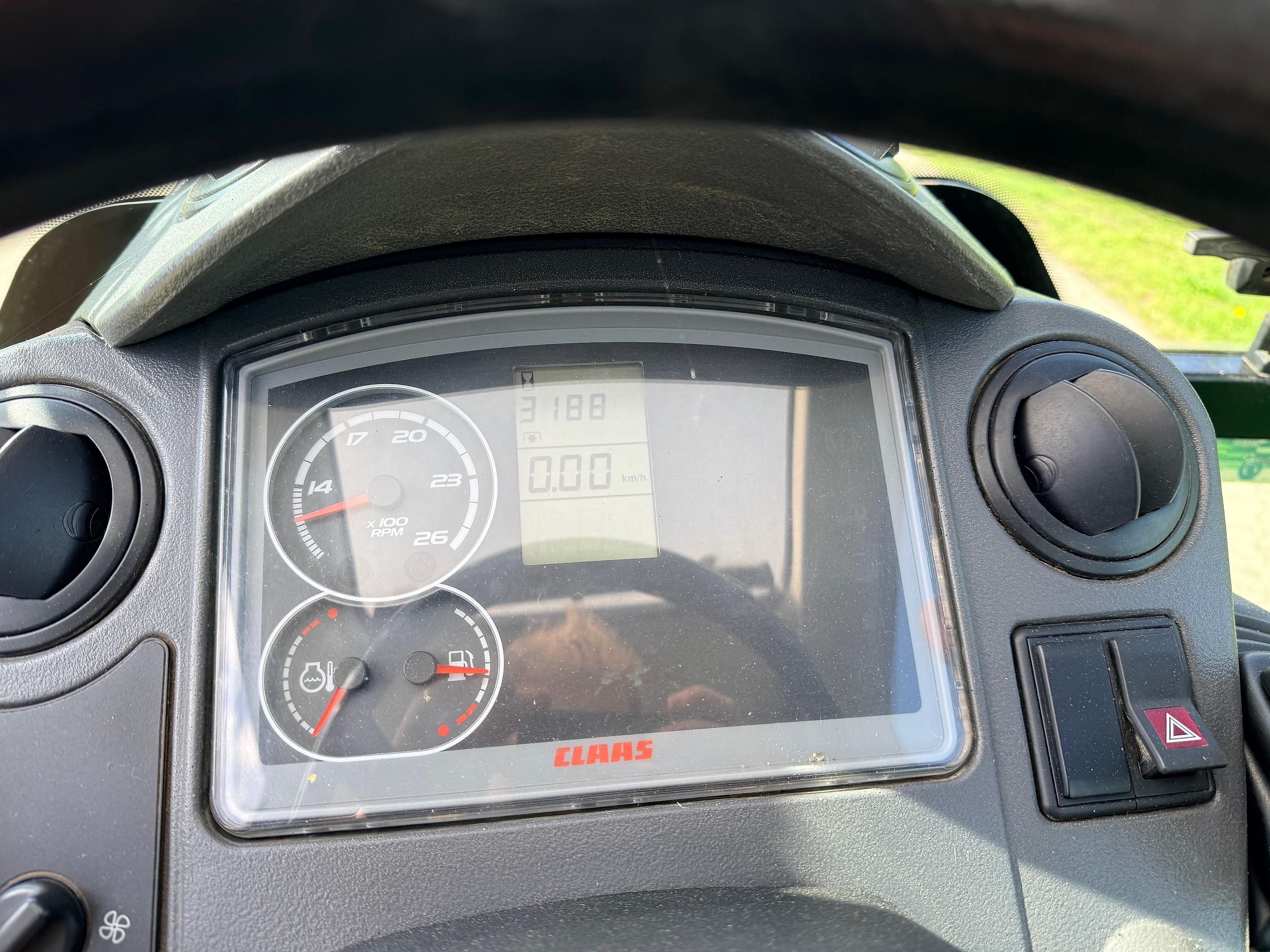 Tracteur Claas Axos 310