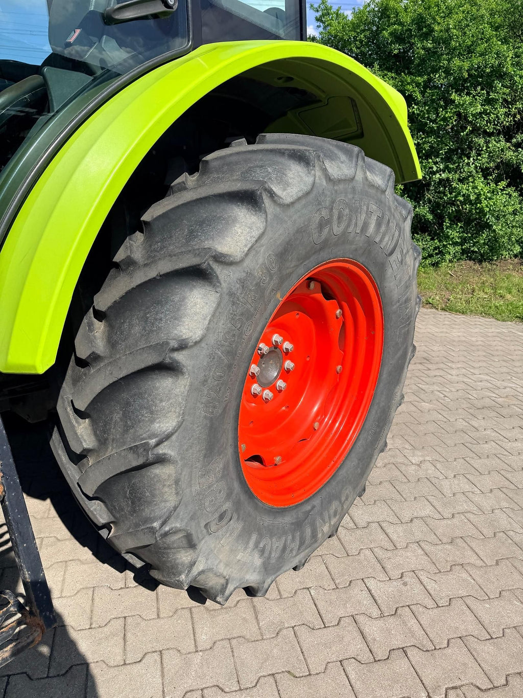 Tracteur Claas Axos 310