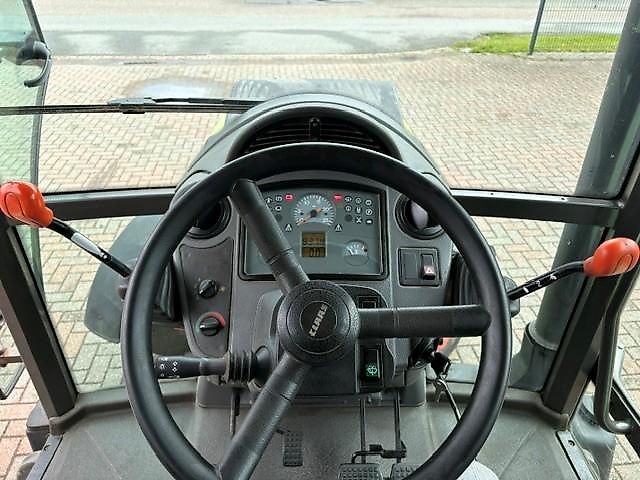 Tracteur Claas Celtis 426