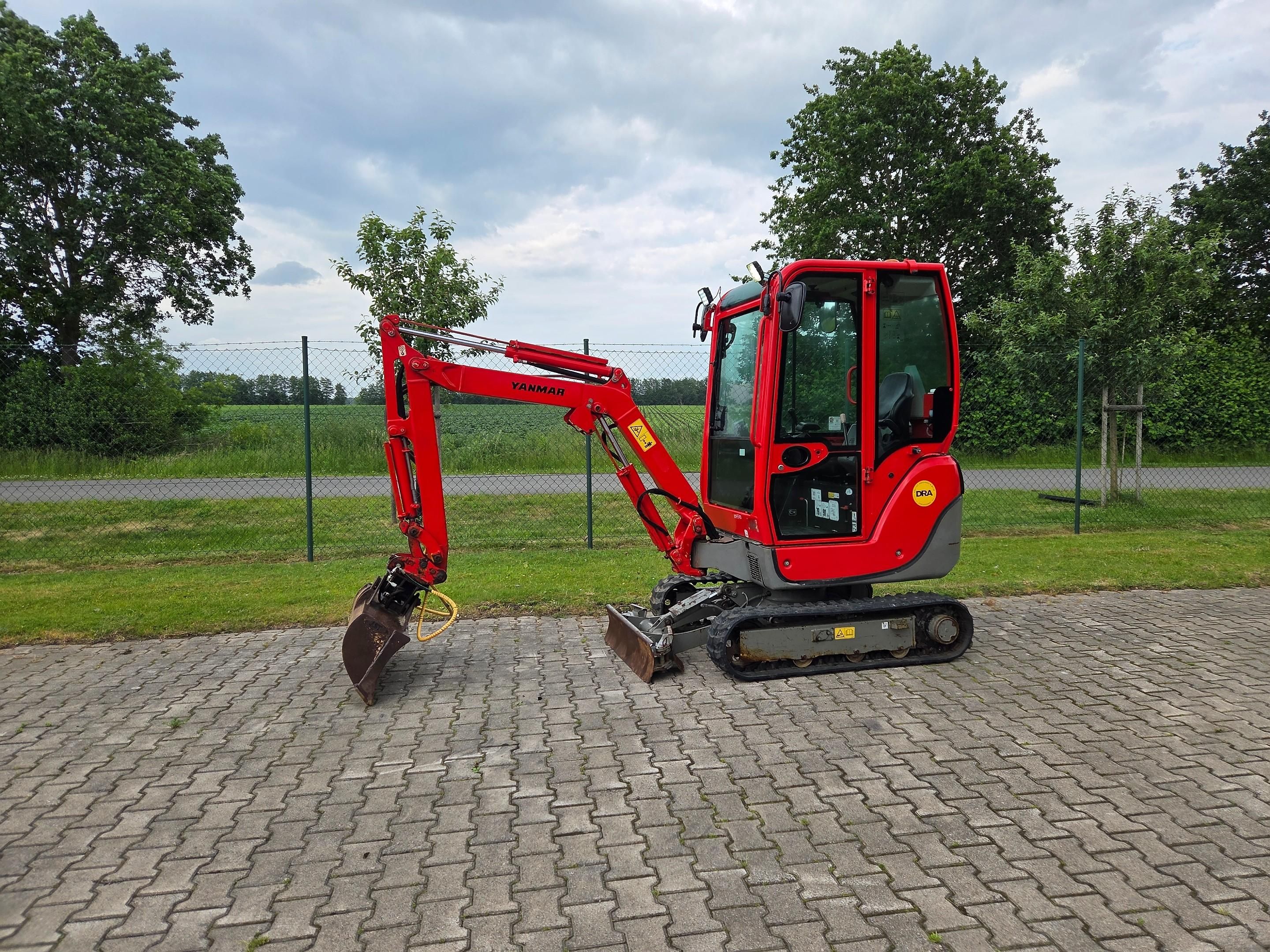 Mini Pelle Yanmar SV18