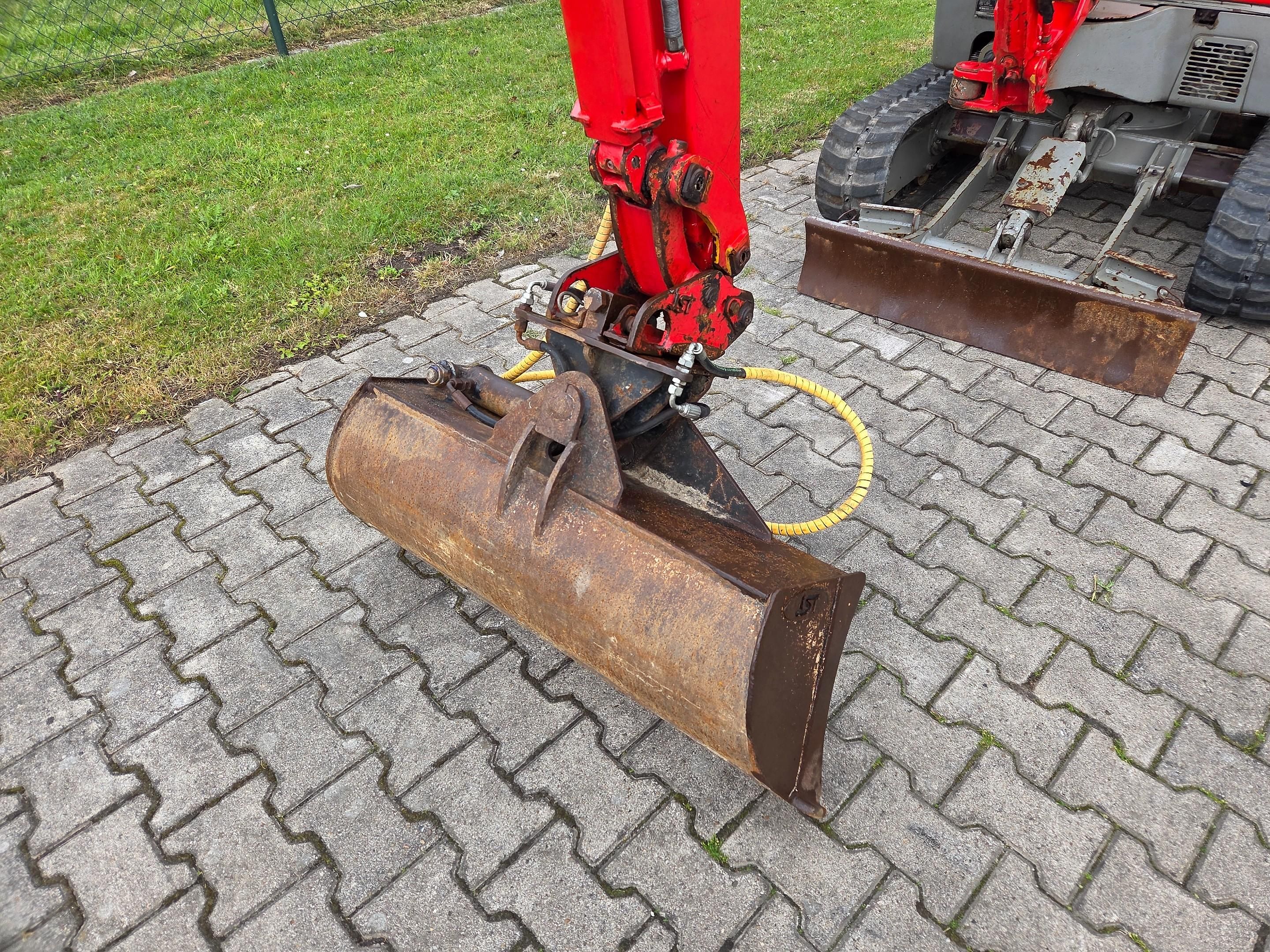 Mini Pelle Yanmar SV18