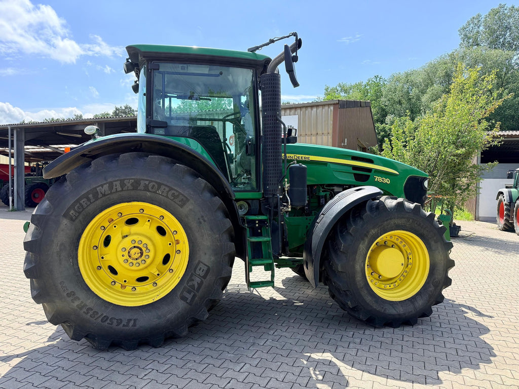 Tracteur John Deere 7830 AutoPowr