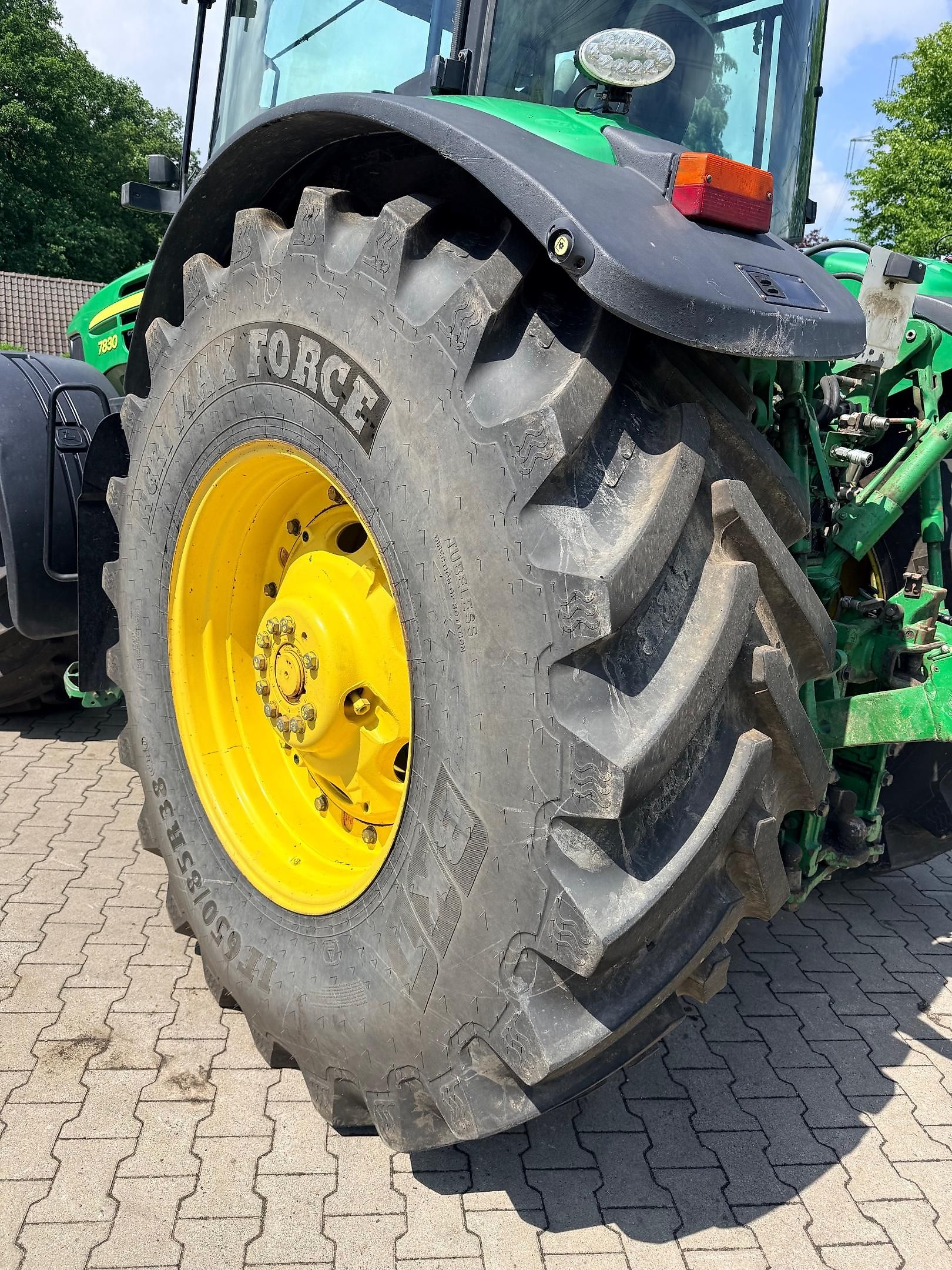 Tracteur John Deere 7830 AutoPowr