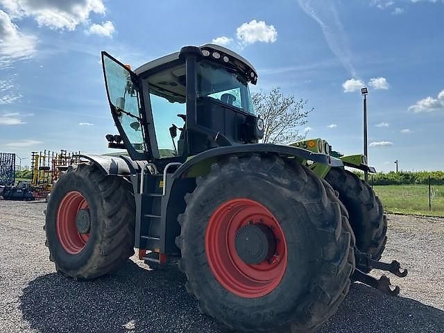 Tracteur Claas Xerion 3300 Trac