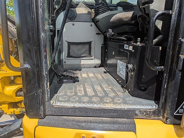 Mini Pelle Cat 305E2