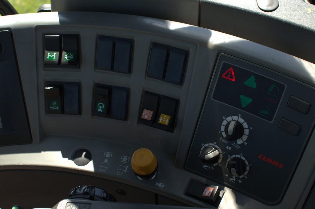 Tracteur Claas Axion 820
