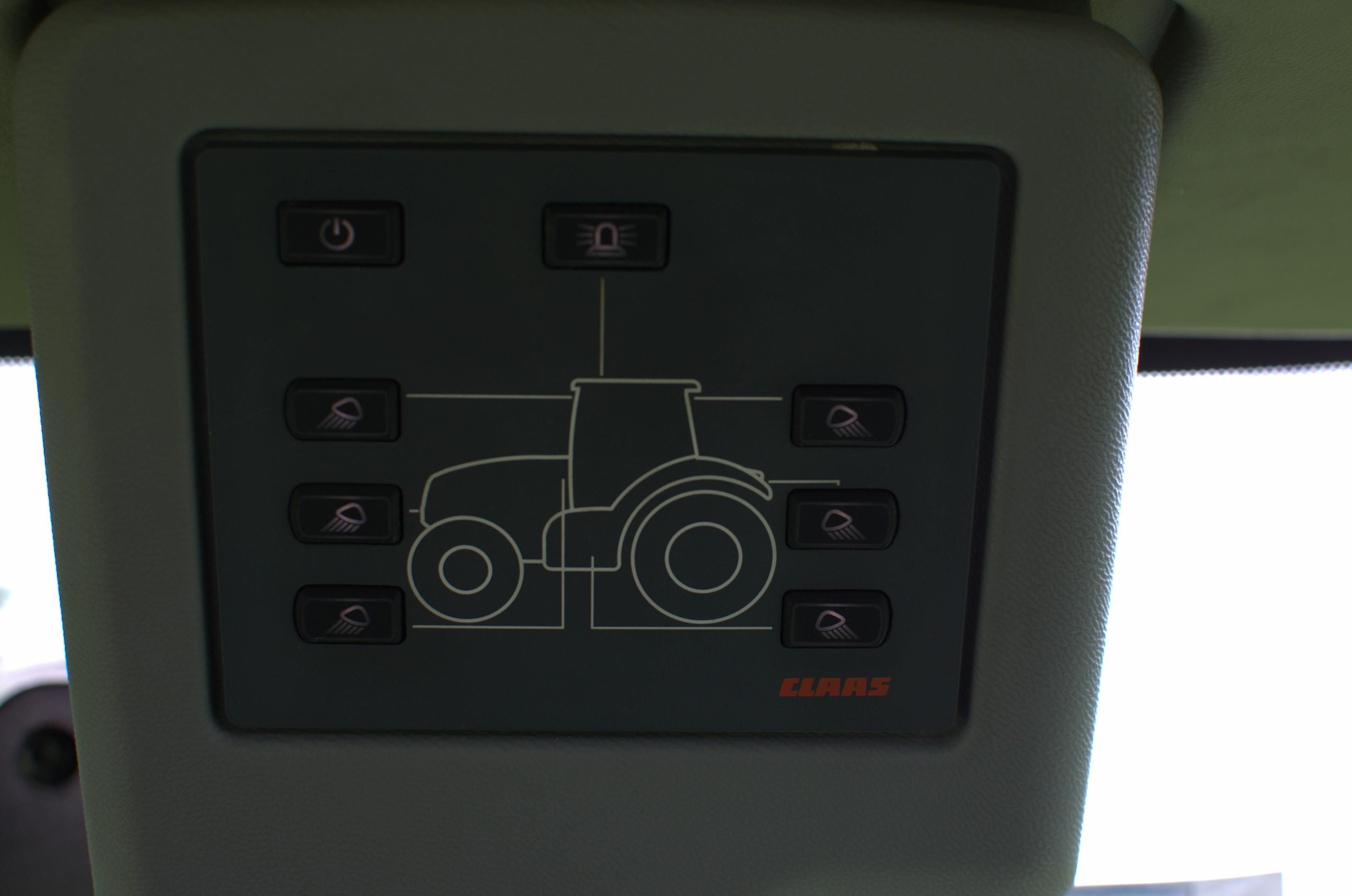 Tracteur Claas Axion 820