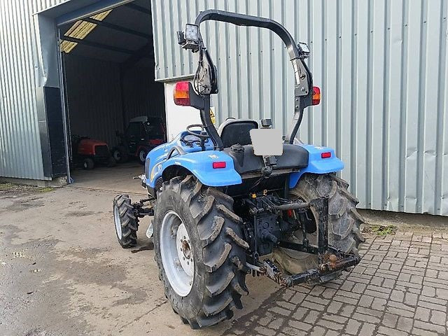 Tracteur New Holland TC 45 DA 4x4 + Treuil avant