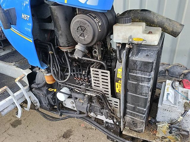Tracteur New Holland TC 45 DA 4x4 + Treuil avant
