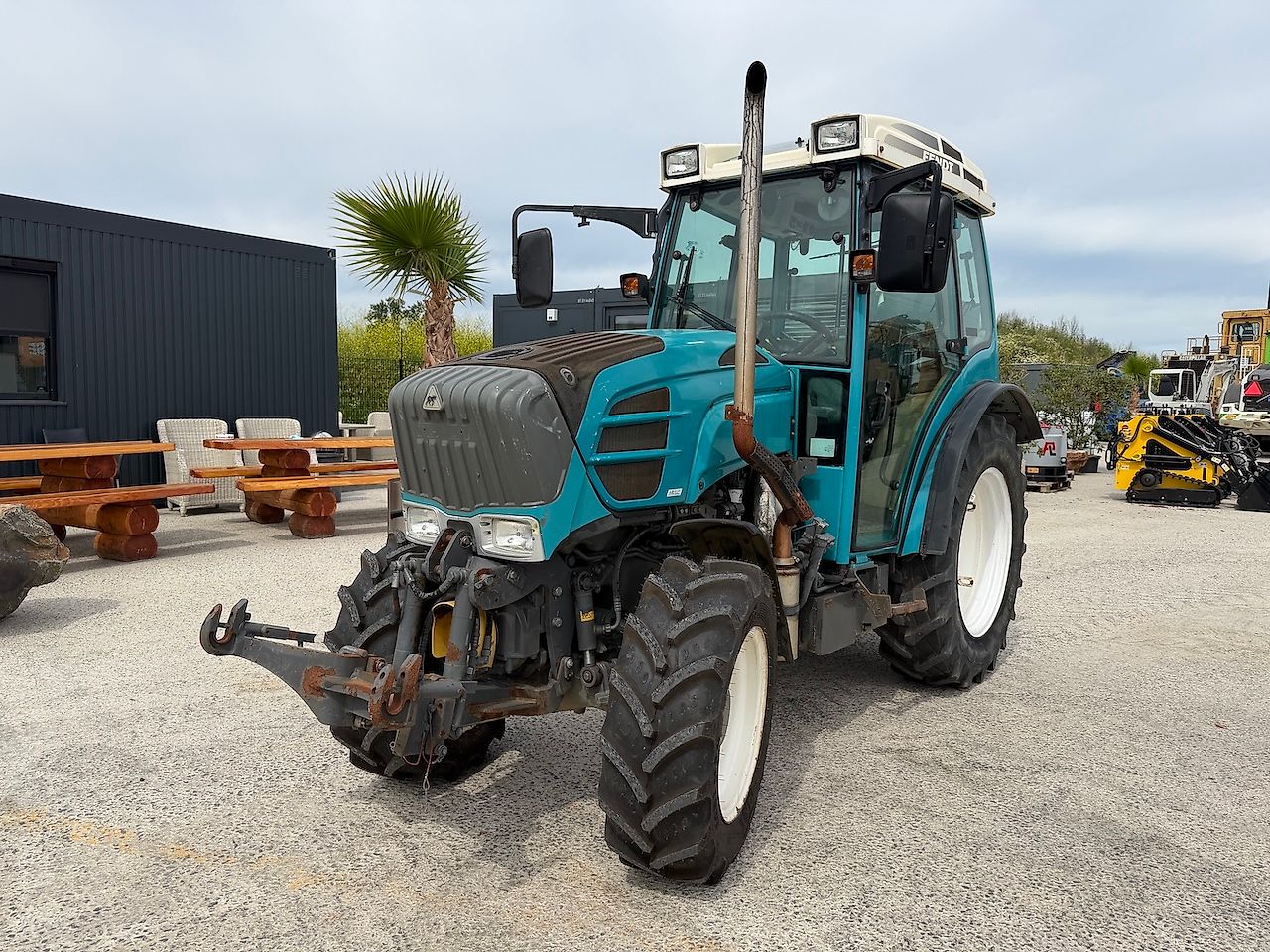 Tracteur Fendt 209F Vario