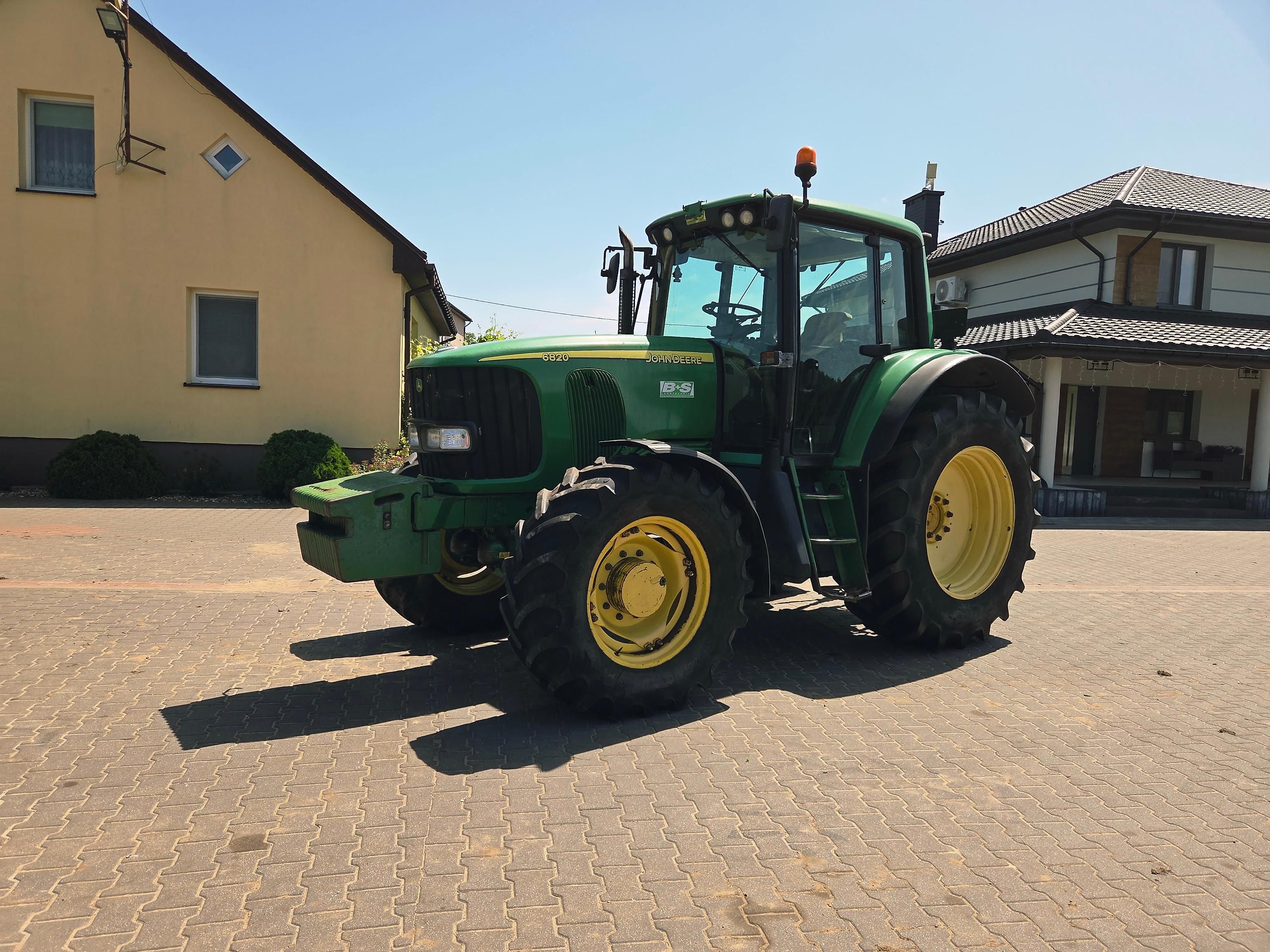 Tracteur John Deere 6820 Premium