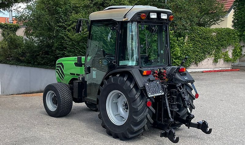 Tracteur Deutz AgroCompact F100