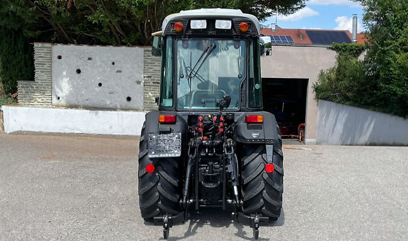 Tracteur Deutz AgroCompact F100