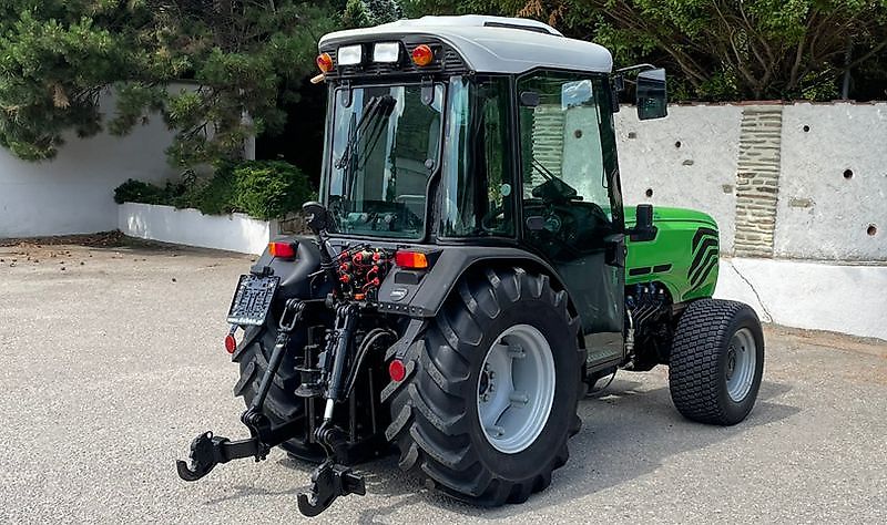 Tracteur Deutz AgroCompact F100