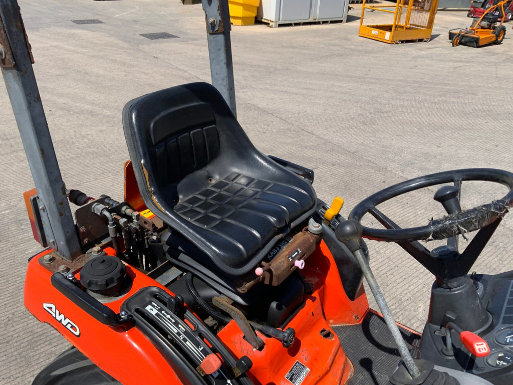 Tracteur Kubota BX2200 + Chargeur LA211