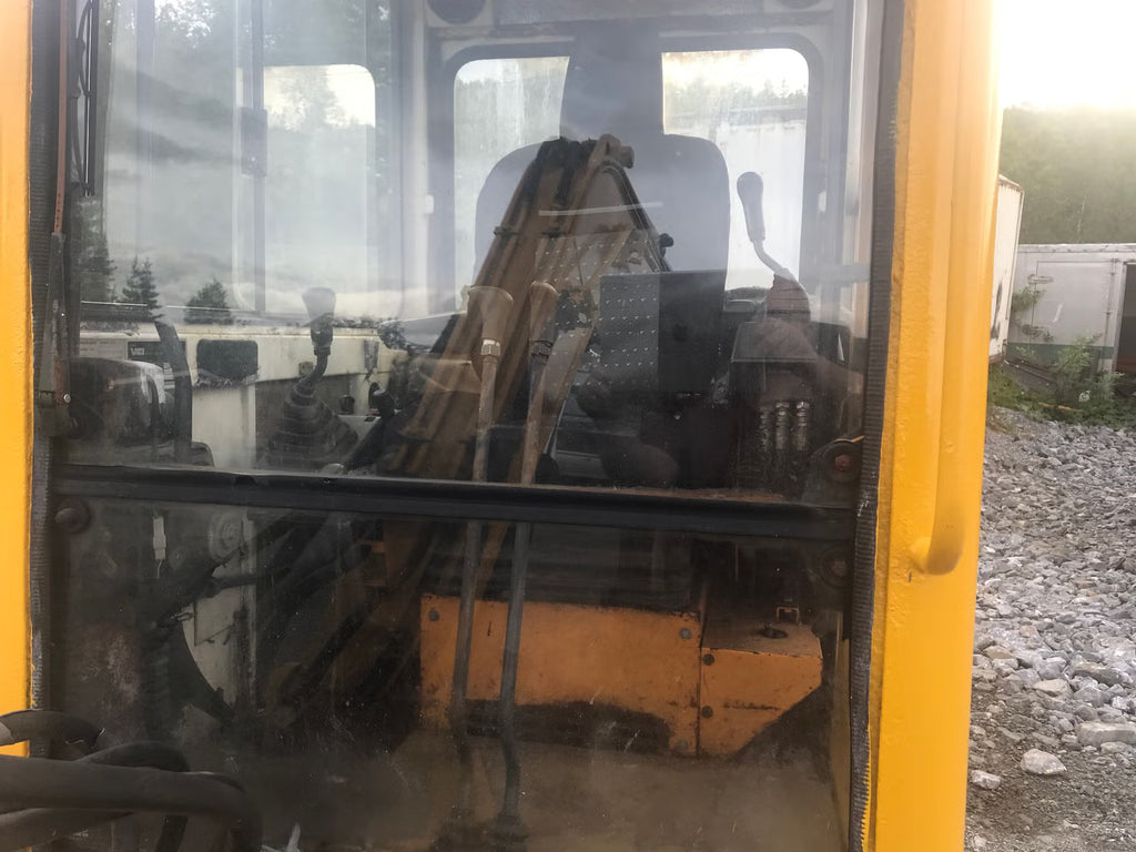 Mini Pelle Hanix H35A