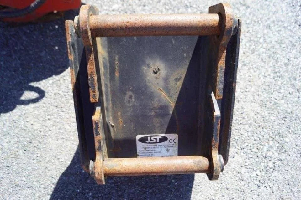 Mini Pelle Caterpillar 301.7D 1,85T + 3 godets + Remorque