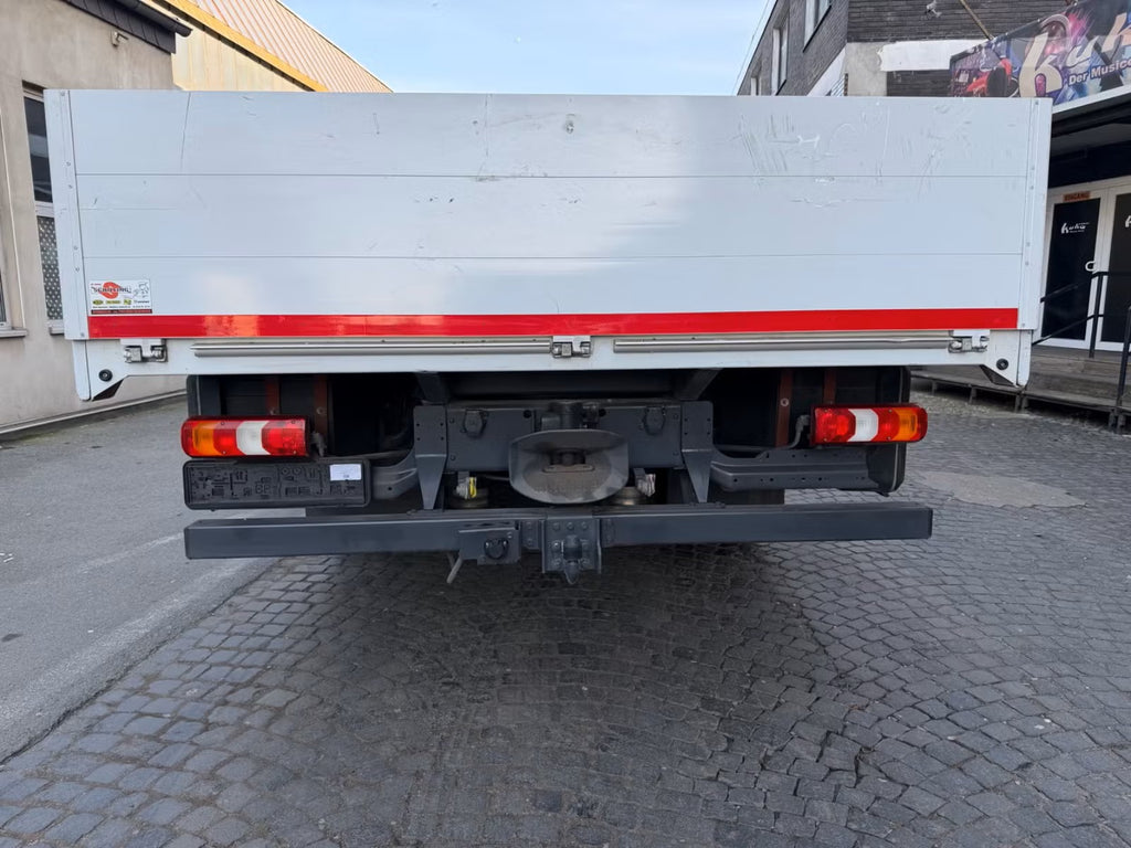 Camion Mercedes-Benz Atego 2020 - Camion-grue 150 ch