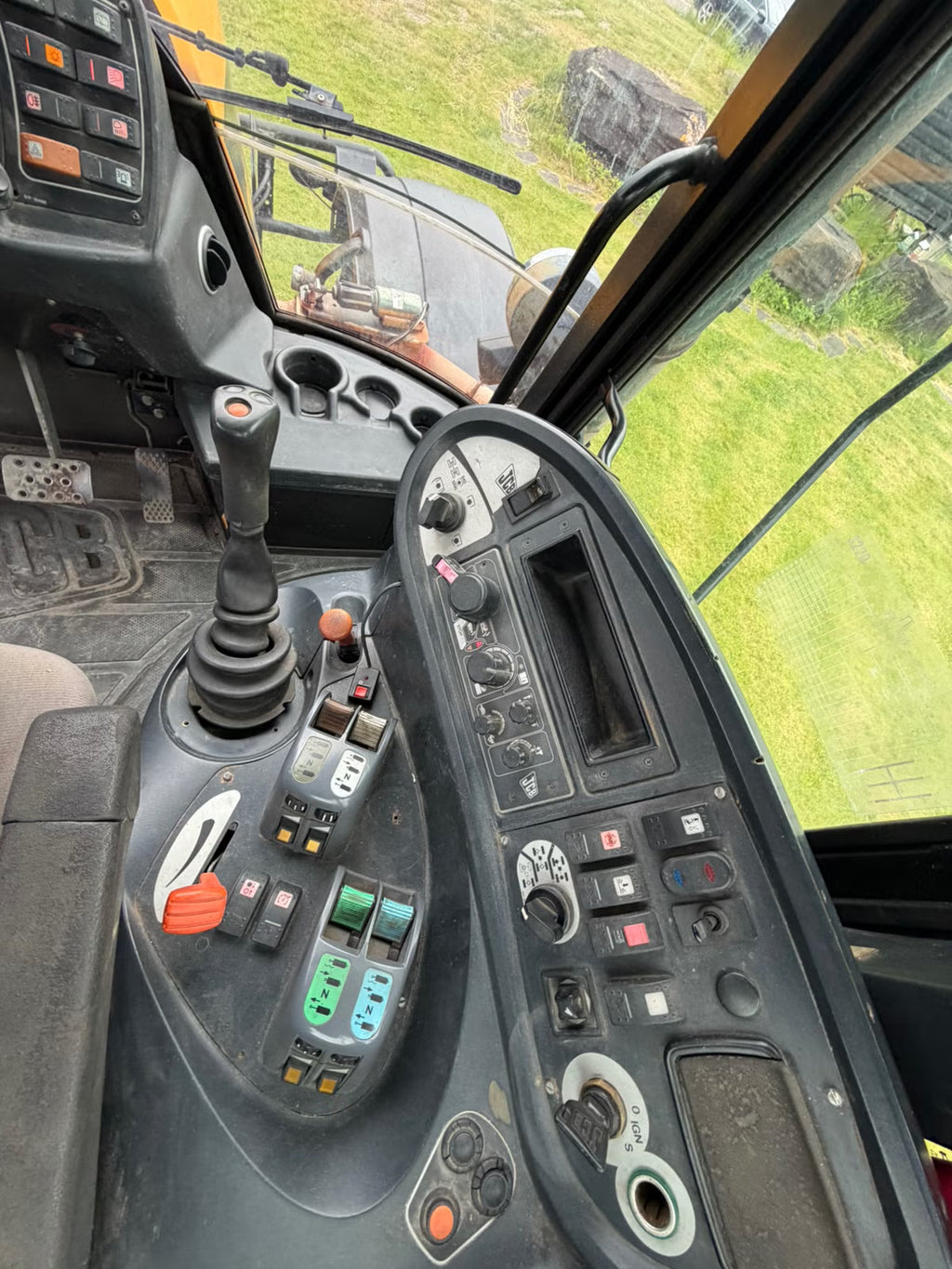 Tracteur JCB 3220